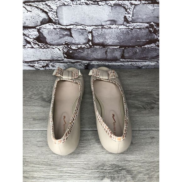 LE SAUNDA Ivory Leather Pink Croc Bow Peep Toe Wedges Women’s Sz 38EU/7.5M US - Picture 7 of 16